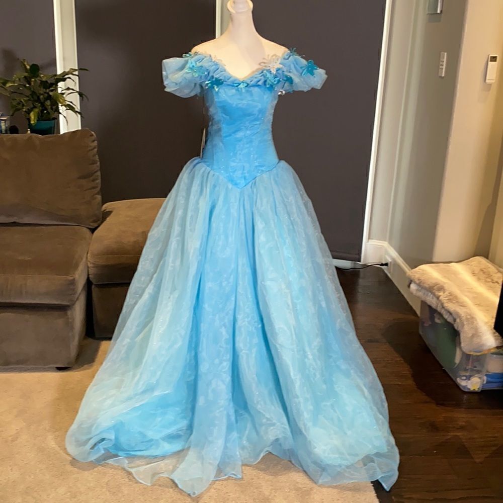 Women’s Blue Fairy Tale Prom Party Dress Corset Back & Butterflies Size 4 NWT